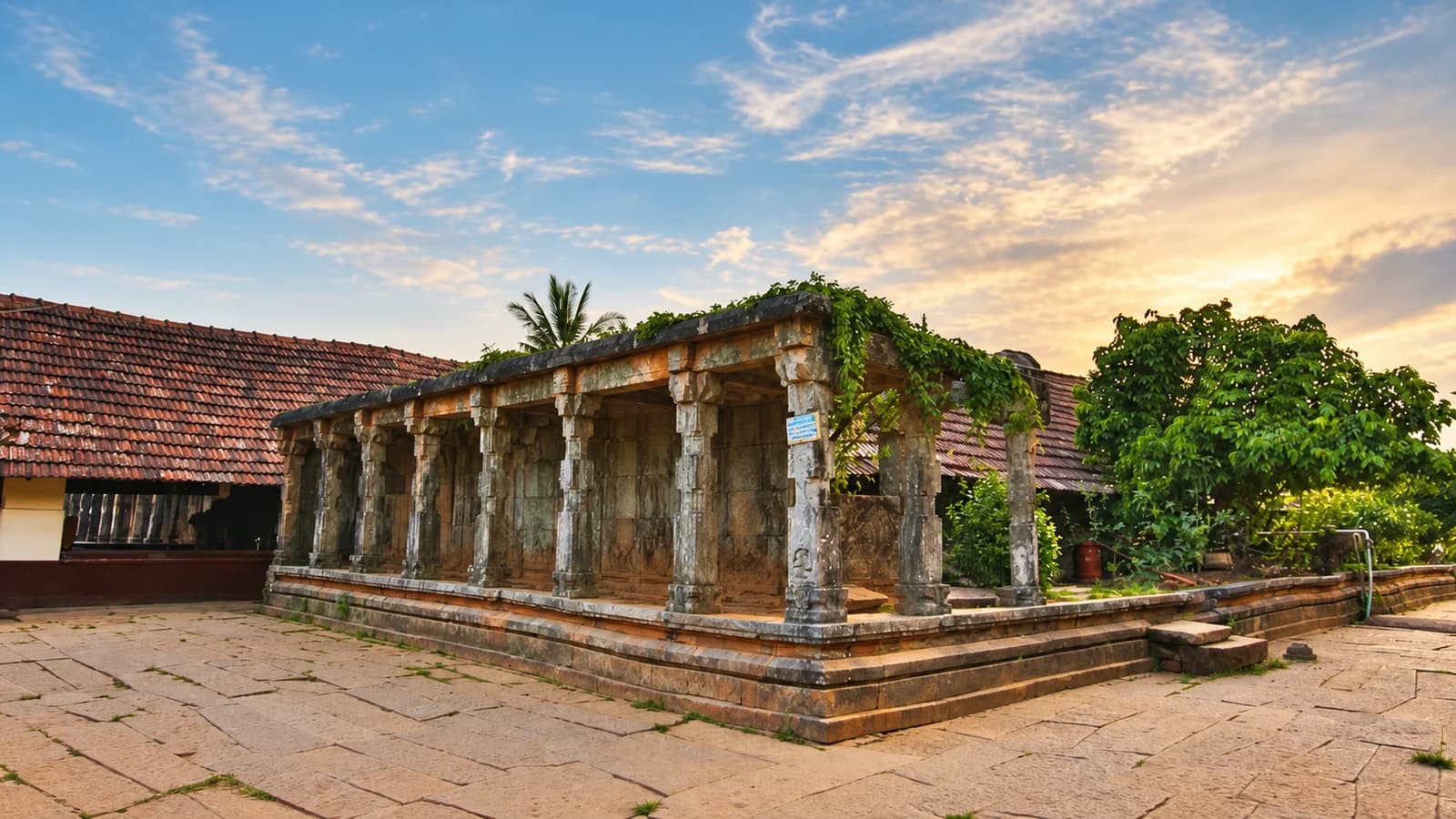 Stone pillared courtyard at Thirunelli Temple